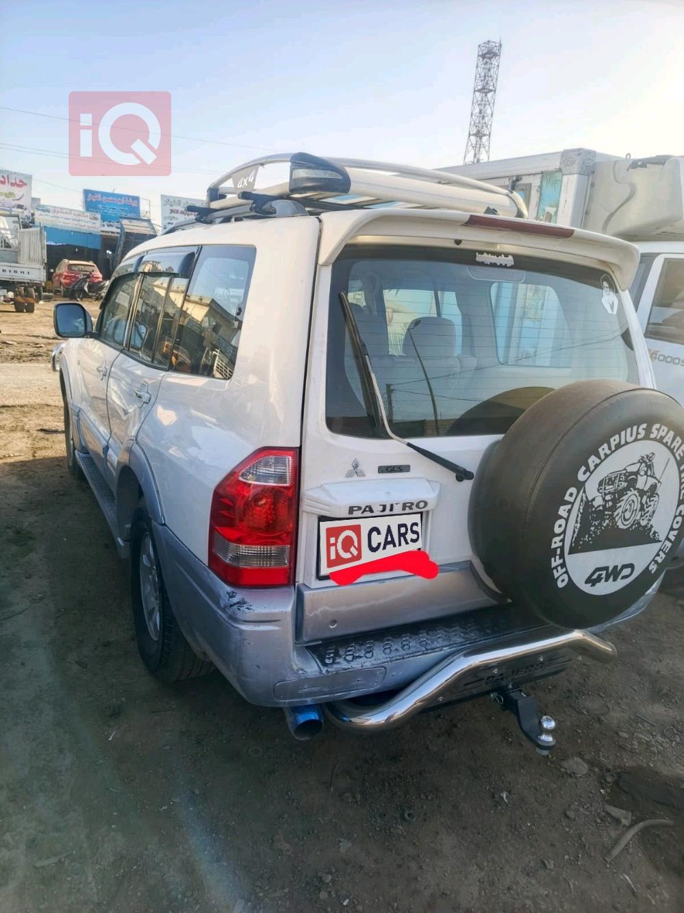 ميتسوبيشي باجيرو